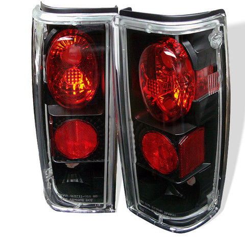 Chevy S10/S10 Blazer 82-93 / GMC Jimmy 82-94 / GMC Sonoma 91-93 / Oldsmobile Bravada 91-94 Euro Style Tail Lights - Black