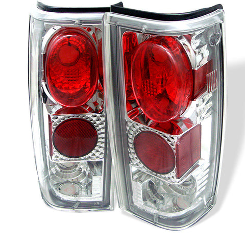 Chevy S10/S10 Blazer 82-93 / GMC Jimmy 82-94 / GMC Sonoma 91-93 / Oldsmobile Bravada 91-94 Euro Style Tail Lights - Chrome