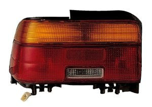 Toyota Corolla Sedan 93-95 Tail Light  Rh (Combination) Tail Lamp Passenger Side Rh